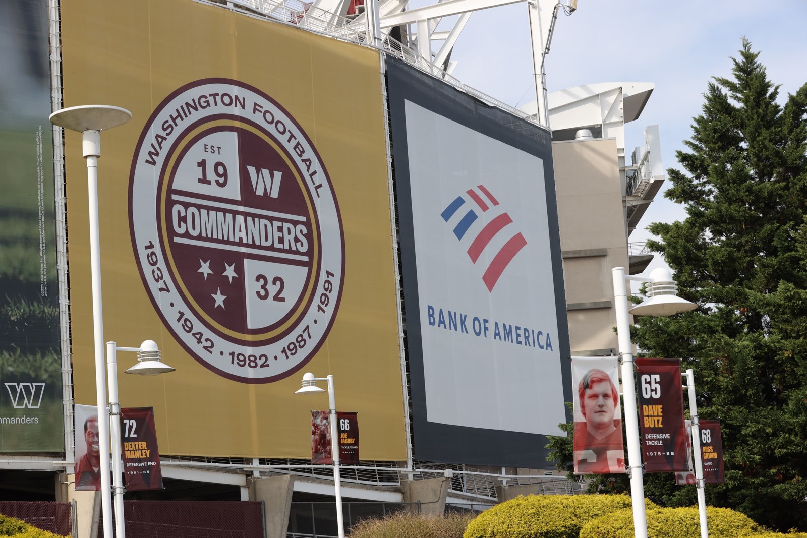 Washington to retire Sonny Jurgensen's No. 9 jersey during 2022 season